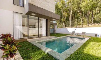 Casa em condomínio fechado com 4 quartos à venda na Avenida Fredolin Wolf, 3121, São João, Curitiba, 425 m2 por R$ 3.995.000