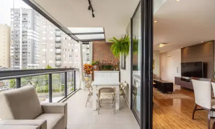 Apartamento com 2 quartos à venda na Rua Guararapes, 1880, Água Verde, Curitiba, 107 m2 por R$ 1.100.000