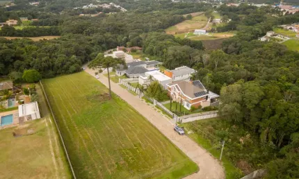 Terreno em condomínio fechado à venda na Estrada da Cachoeira, 1000, Rondinha, Campo Largo, 5749 m2 por R$ 1.500.000
