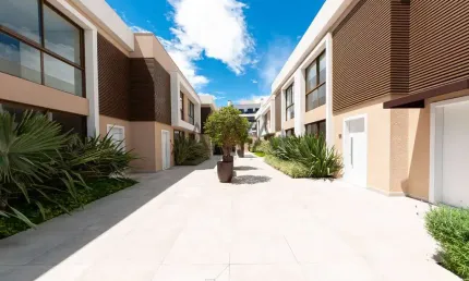 Casa em condomínio fechado com 3 quartos à venda na Rua Miguel Tschannerl, 70, Vista Alegre, Curitiba, 165 m2 por R$ 1.500.000