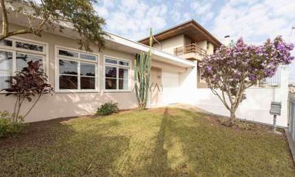 Casa com 4 quartos à venda na Rua Jornalista Caio Machado, Vila Izabel, Curitiba, 160 m2 por R$ 870.000