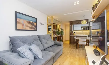 Apartamento com 3 quartos à venda na Rua Vinte e Dois de Abril, 244, Centro, Pinhais, 72 m2 por R$ 670.000