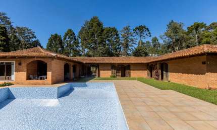 Chácara / sítio com 6 quartos à venda na Estrada da Ribeira BR 476, 107, Imbuial, Colombo, 700 m2 por R$ 2.800.000