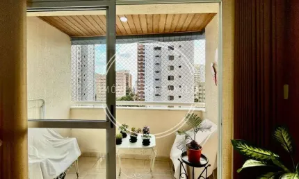 Apartamento com 77 m², 3 quartos sendo 1 suíte à venda no bairro Pompéia.