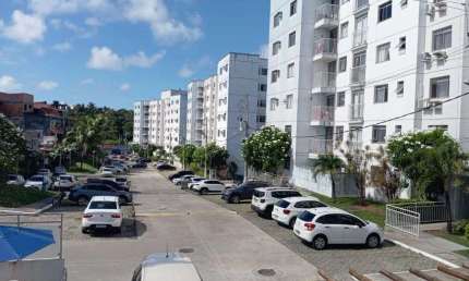Apartamento terreo com garden para venda com 54 m2 com 2/4 - Lauro de Freitas