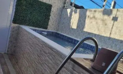 Linda Casa 3/4 Sendo 2 Suítes com Piscina Privativa em Ipitanga