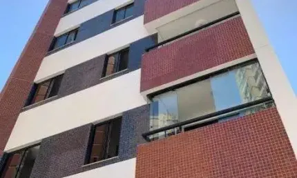 APARTAMENTO REFORMADO NA PITUBA 2/4 COM 1 SUÍTE E FINO ACABAMENTO