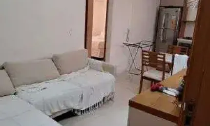 Imóvel para aluguel tem 45 metros quadrados com 2 quartos