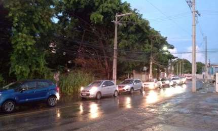 Lote/Terreno para venda com 3000 metros quadrados em Pitangueiras - Lauro de Freitas - BA
