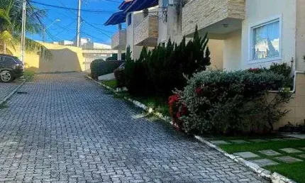 Casa de condomínio para venda tem 145 metros quadrados com 4 quartos em Miragem