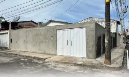 Térrea para venda tem 100 metros quadrados com 3 quartos em Stiep - Salvador - BA