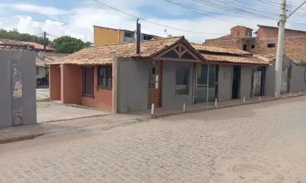 Pousada/Flat para venda possui 1200 m2 com 11 quartos em Porto de Sauípe - Entre Rios - BA