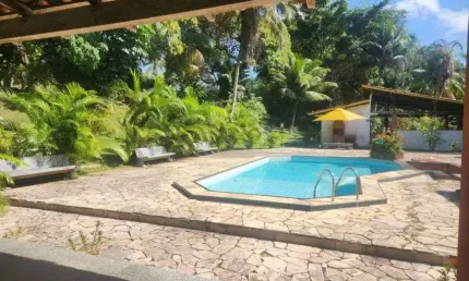 Chácara / sítio com 2 quartos à venda na Rua Sucupira, 6, Parque Florestal, Camaçari