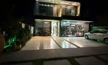 Imóvel para venda possui 254 metros quadrados com 4 quartos em Centro - Camaçari - BA
