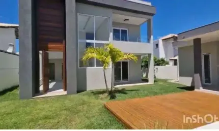 Imóvel para venda possui 300 metros quadrados com 6 quartos