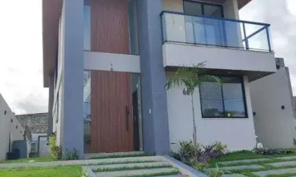 Imóvel para venda possui 190 metros quadrados com 3 quartos em Alphaville (Abrantes) - Camaçari - BA