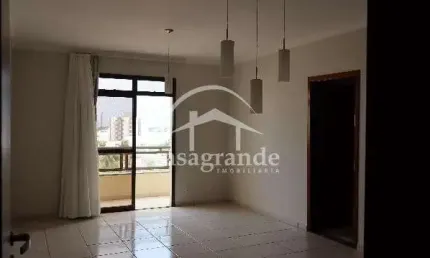 Cobertura com 4 quartos para alugar no Santa Mônica, Uberlândia  por R$ 3.200