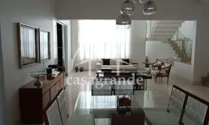 Casa em condomínio fechado com 4 quartos para alugar no Nova Uberlândia, Uberlândia  por R$ 15.000