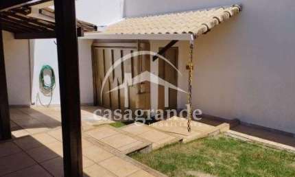 Casa com 3 quartos para alugar no Vigilato Pereira, Uberlândia  por R$ 3.900