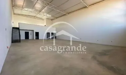 Barracão / Galpão / Depósito com 1 sala para alugar no Novo Mundo, Uberlândia  por R$ 10.000