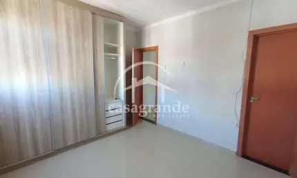 Apartamento com 3 quartos para alugar no Santa Mônica, Uberlândia  por R$ 2.800