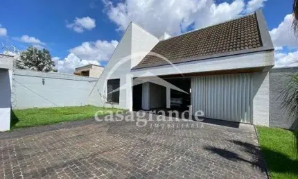 Casa com 4 quartos para alugar no Morada da Colina, Uberlândia  por R$ 10.000