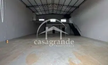 Barracão / Galpão / Depósito com 1 sala para alugar no Novo Mundo, Uberlândia  por R$ 10.000