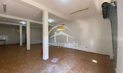 Ponto comercial com 1 sala para alugar em Laranjeiras, Uberlândia  por R$ 2.500