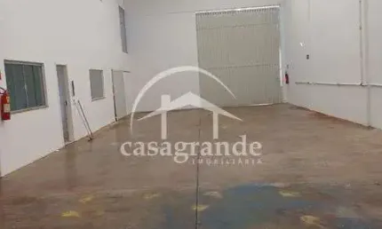 Barracão / Galpão / Depósito para alugar no Santa Rosa, Uberlândia  por R$ 8.000