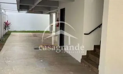 Apartamento com 2 quartos à venda no Jardim das Palmeiras, Uberlândia  por R$ 290.000