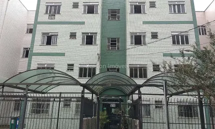 Apartamento amplo 03 quartos com suíte no Bairro Cascatinha em Juiz de Fora - MG