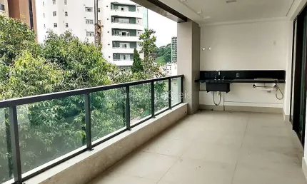 Apartamento novo de Alto Padrão com 04 suítes e 04 vagas de garagem para venda no Bairro Centro em Juiz de Fora MG