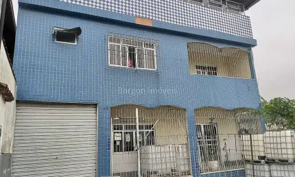 Prédio Comercial com 3 andares a venda no Bairro Santa Teresa próximo ao Hospital Albert Sabin