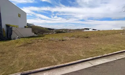 Lote com 455 metros a Venda no Condomínio Alphaville em Juiz de Fora