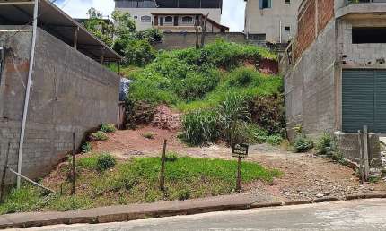 Excelente lote de 300 metros para venda no Bairro Nova Era em Juiz de Fora