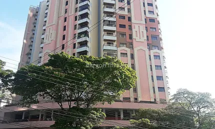 Cobertura com 4 quartos sendo 2 suites com3 vagas no Bairro São Mateus em Juiz de Fora