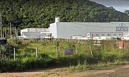 Terreno comercial com 1.275 metros para venda no Bairro Mariano Procópio em Juiz de Fora
