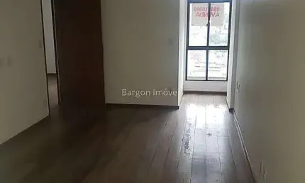 Excelente oportunidade apartamento quarto e sala a venda no Centro de Juiz de Fora