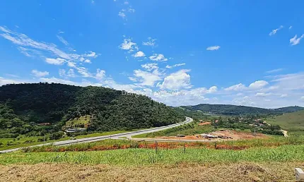 Excelente lote com 300 metros quadrados a venda no condomínio estrela do lago em juiz de fora