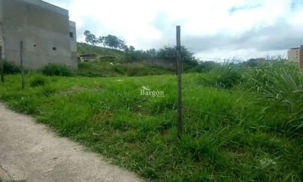 Lote com 513 m² a venda no Bairro Nova Benfica em Juiz de Fora