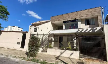 Casa de 6 quartos a venda no Bairro Bairu em Juiz de Fora