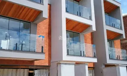 Casa com 3 quartos sendo 1 suite a venda no Bairro Santa Catarina em Juiz de Fora