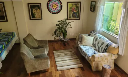 Casa duplex com 3 quartos sendo 1 suíte a venda no Condomínio Residencial Alto dos Pinheiros em Juiz de Fora