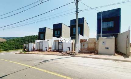 Casas Duplex com 2 quartos à venda no Bairro Recanto da Mata em Juiz de Fora