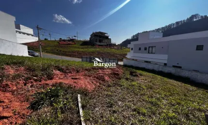 Lote com 330 m² a venda no condomínio estrela alta em juiz de fora