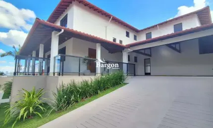 Casa com 4 quartos sendo 2 suítes à venda no Condomínio Spina Ville em Juiz de Fora