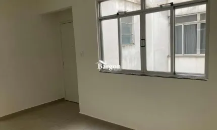 Apartamento 2 quartos para locação no Bairro São Mateus em Juiz de Fora