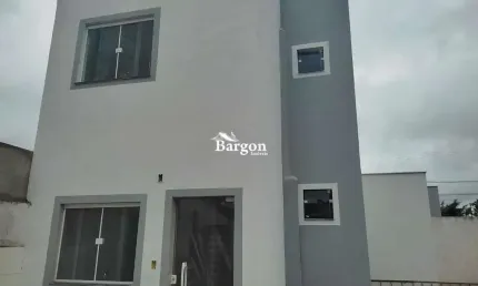Casa Duplex com 2 quartos e área externa a venda no Residencial Renascença em Juiz de Fora