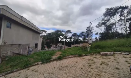 Terreno com 717 metros quadrados em condomínio fechado a venda no bairro salvaterra em juiz de fora