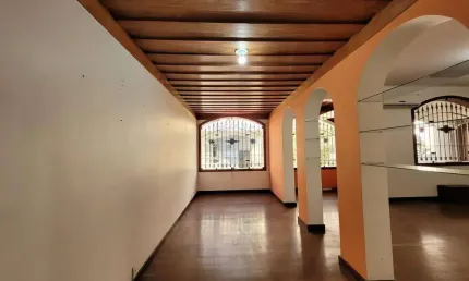 Casa Espaçosa e Aconchegante na Tijuca – Um verdadeiro refúgio familiar!